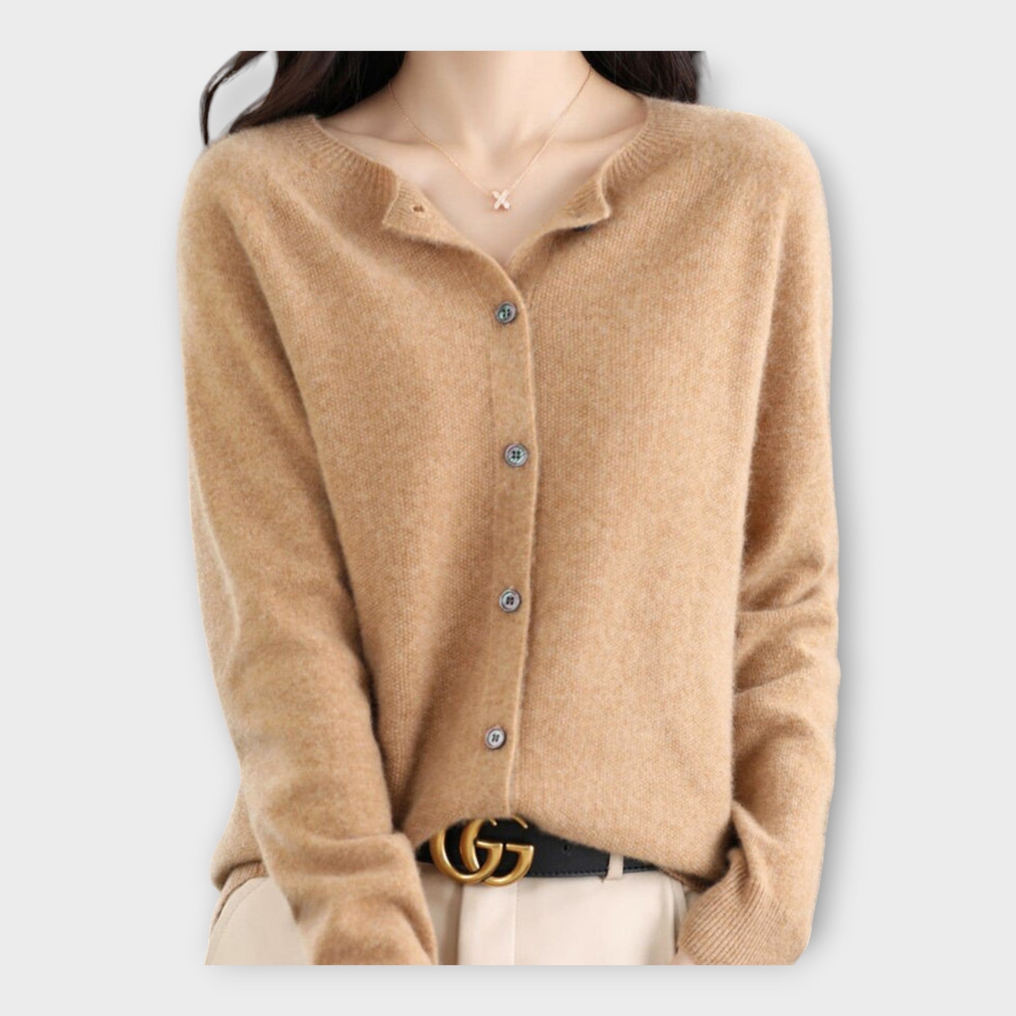 Amy | Elegant cardigan with buttons