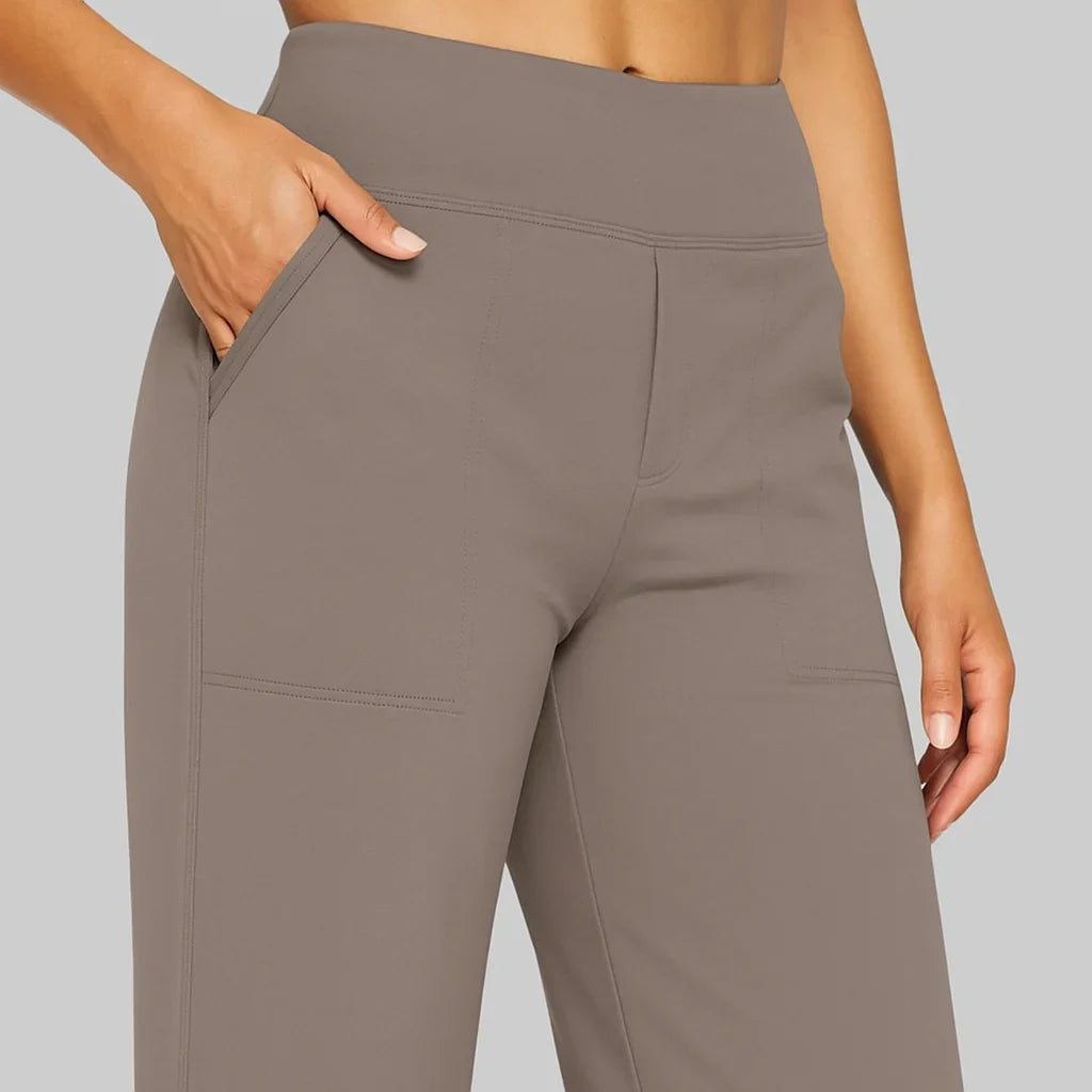 Clara | The comfortable stretch pants for every woman