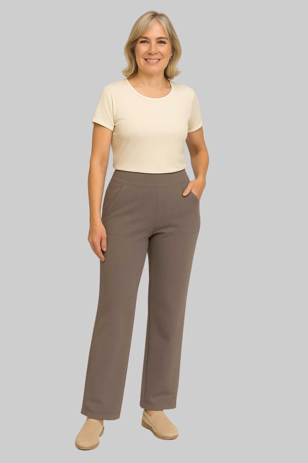 Clara | The comfortable stretch pants for every woman
